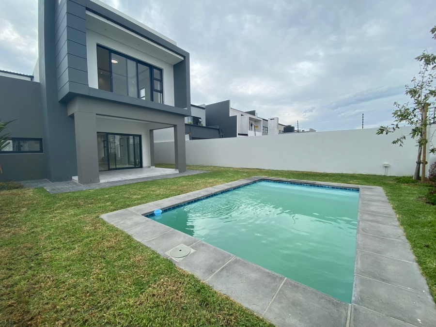 4 Bedroom Property for Sale in Sandown Western Cape